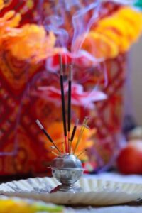 The benefits of incense sticks 